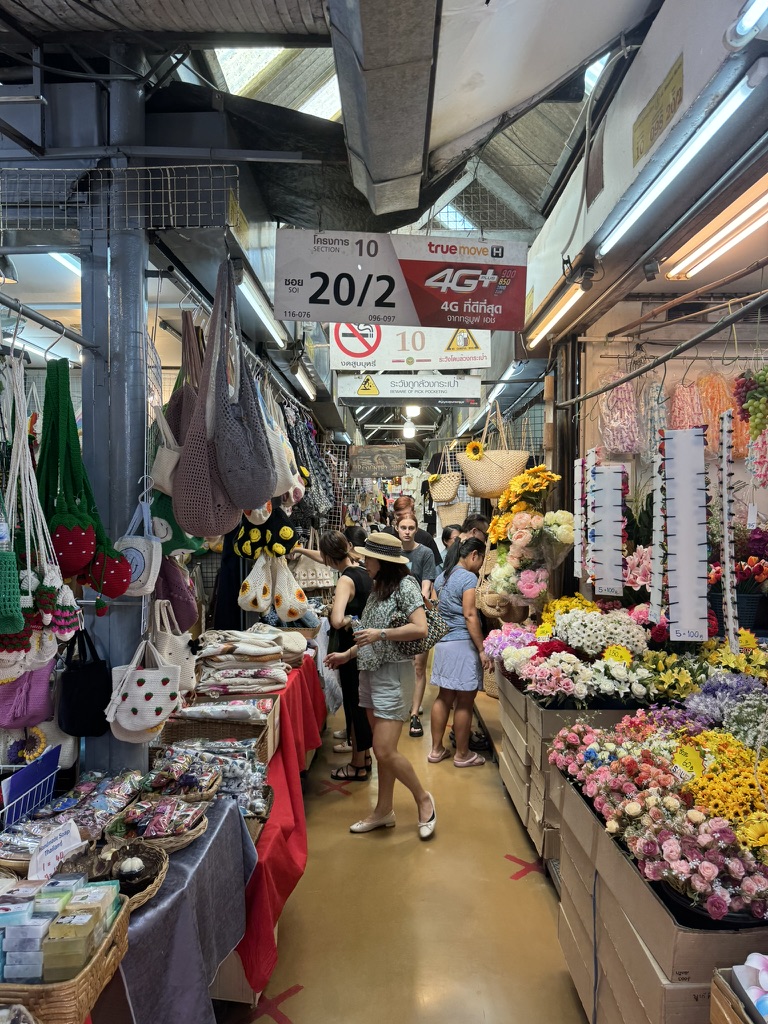 Market with people